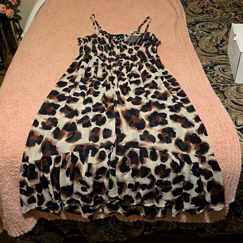 Torrid Sheer opened front tank blouse
